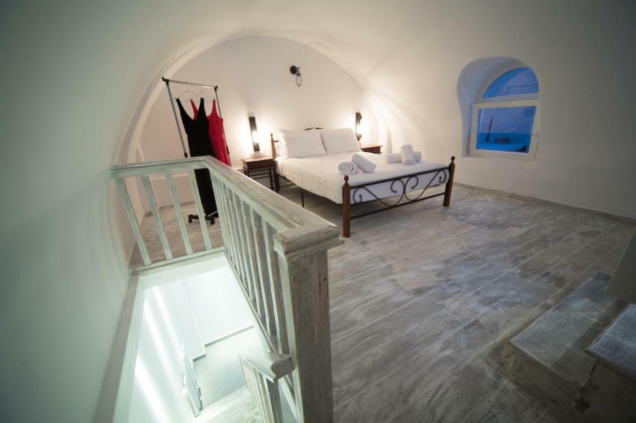 Villa Galaxy Santorini Fira  Dış mekan fotoğraf